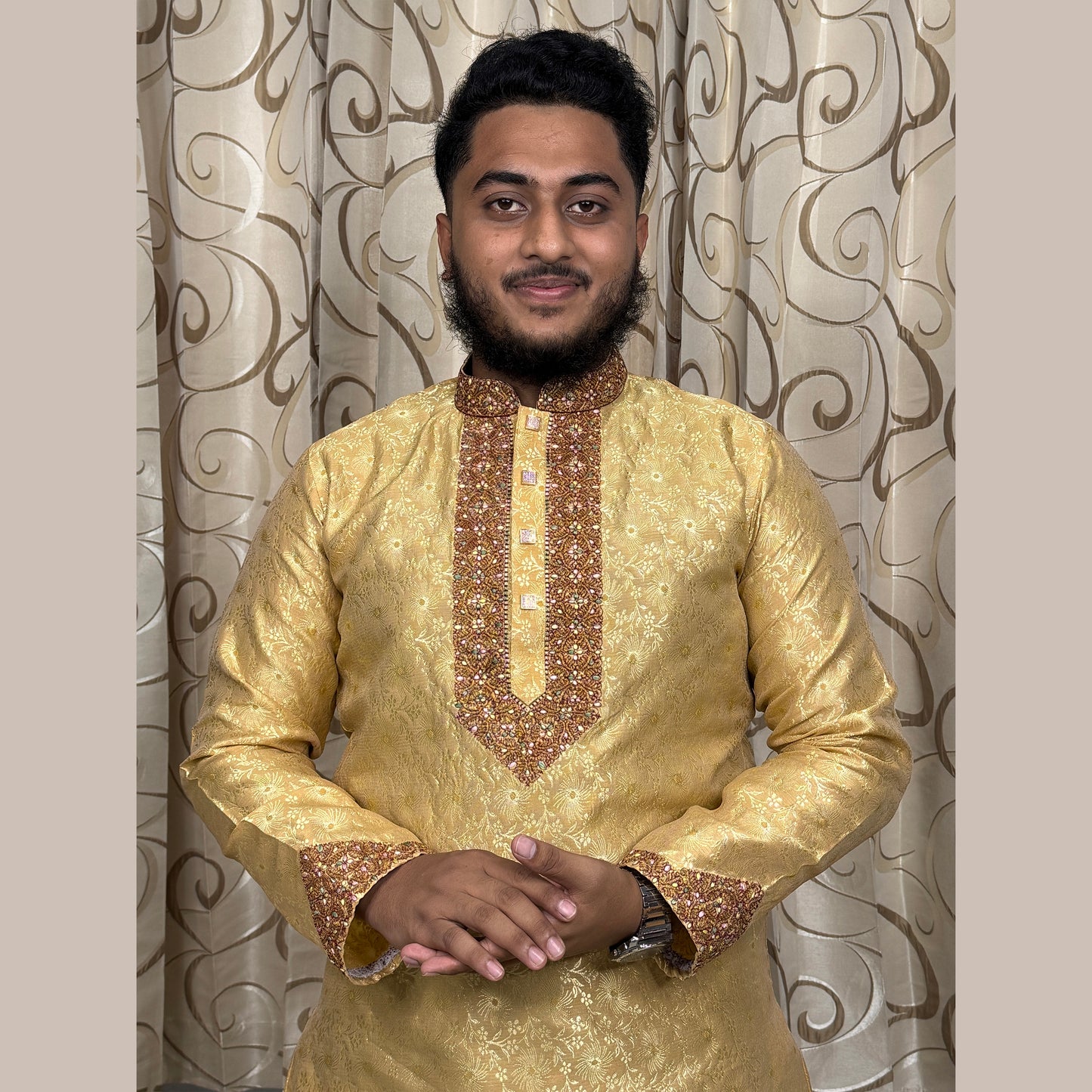 প্রিমিয়াম কাতান ও রয়্যাল কটি সেট Code: 183